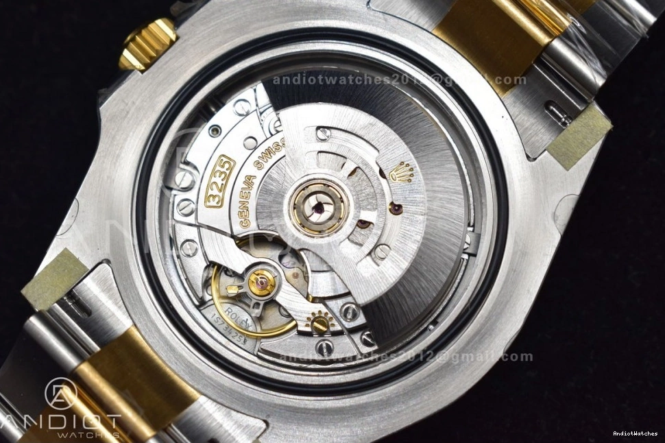 Dial Two on Bracelet SS VS YG Black SmartChoice SS Edition 1073 VSF 126603 Best Tone Sea-Dweller YG 1122